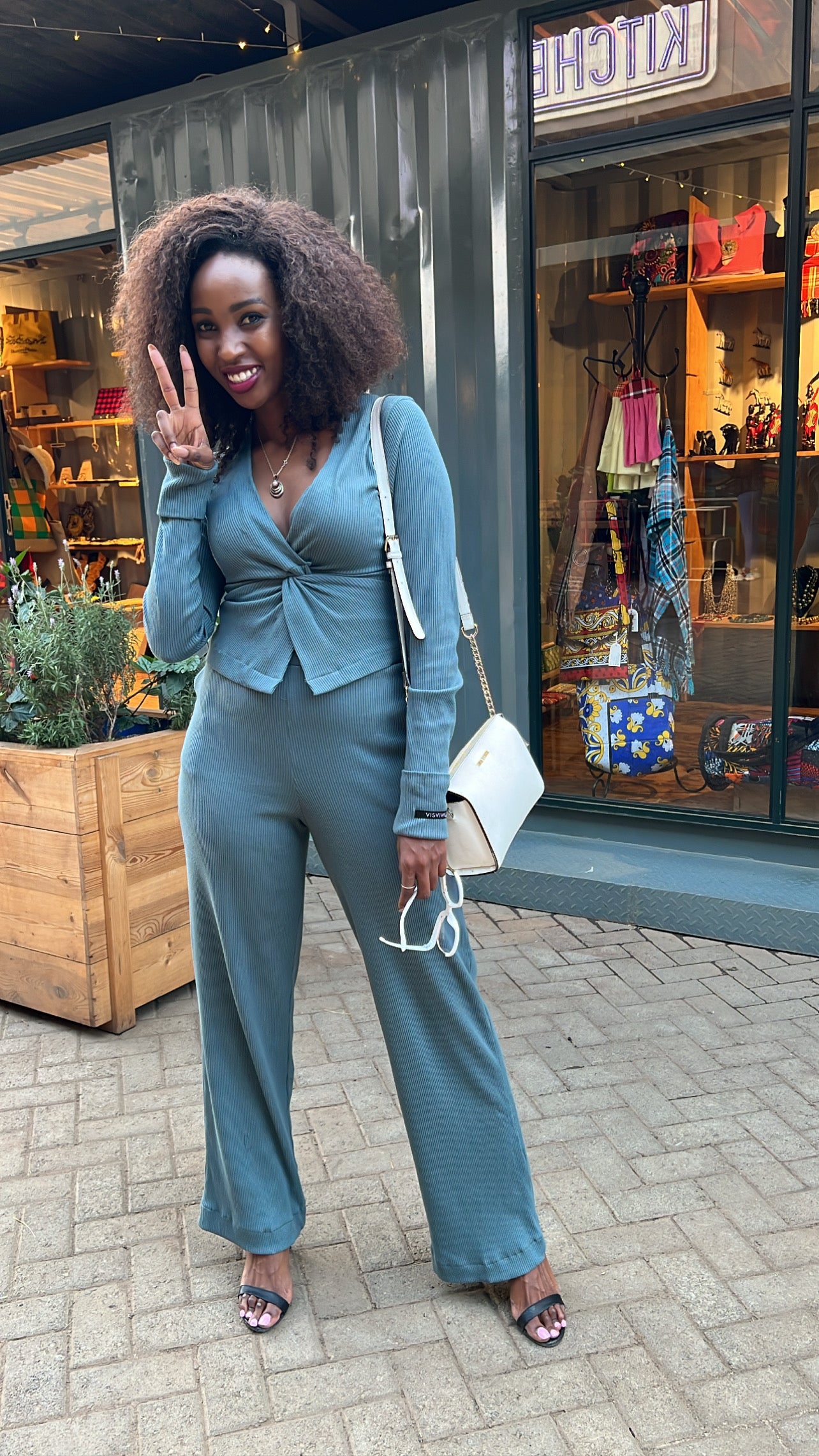 'VICTORIA' Collection Dayjamas Set
