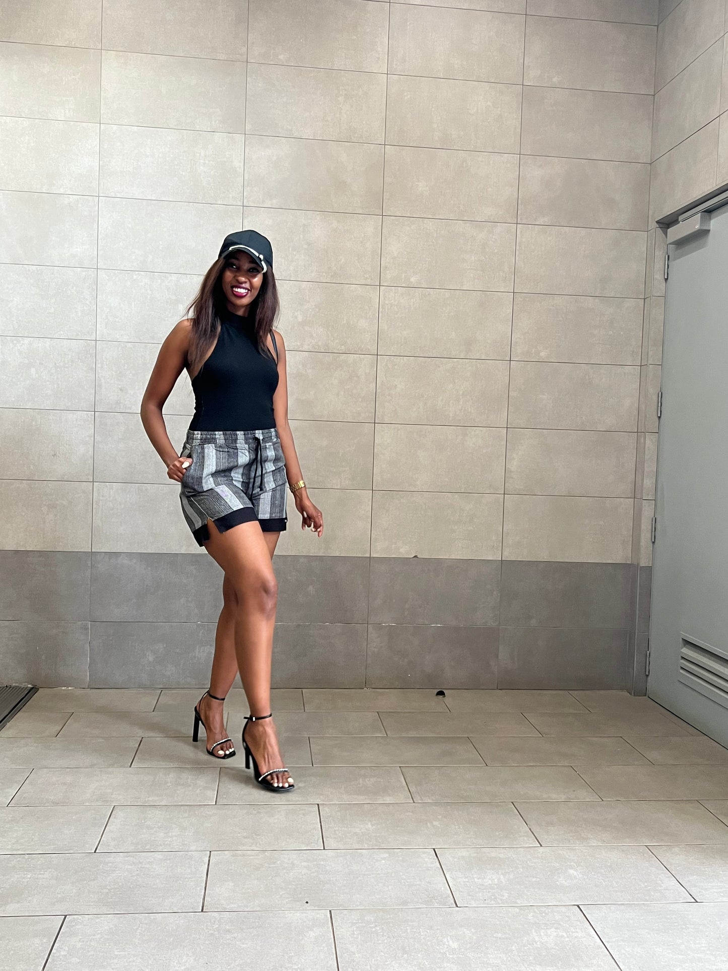 ' UNWIND STRIPPED SHORT SET ' COLLECTION