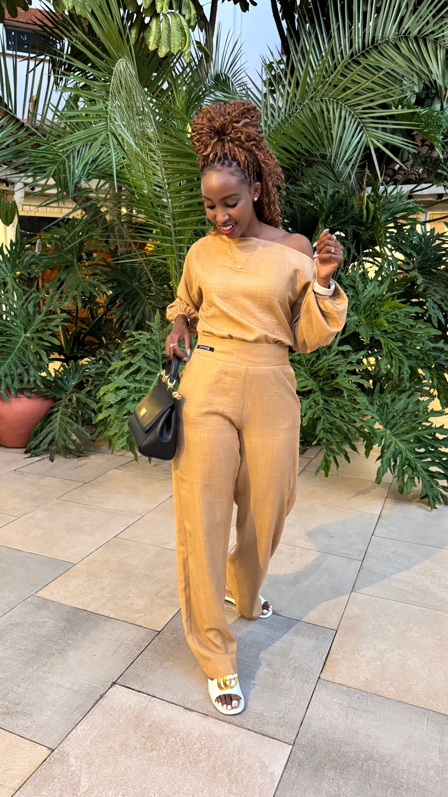 "                                                                                                                                                                      ✨ ✨ ELARA DAYJAMAS SET ✨✨